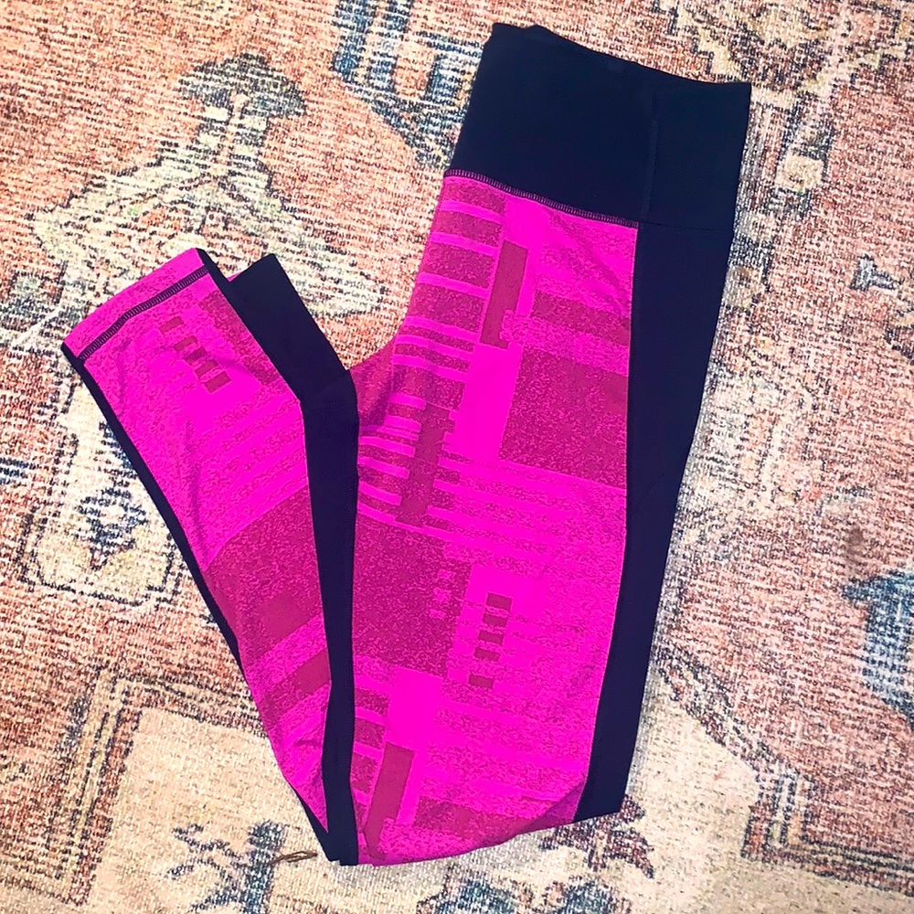 Women’s under armour workout exercise leggings